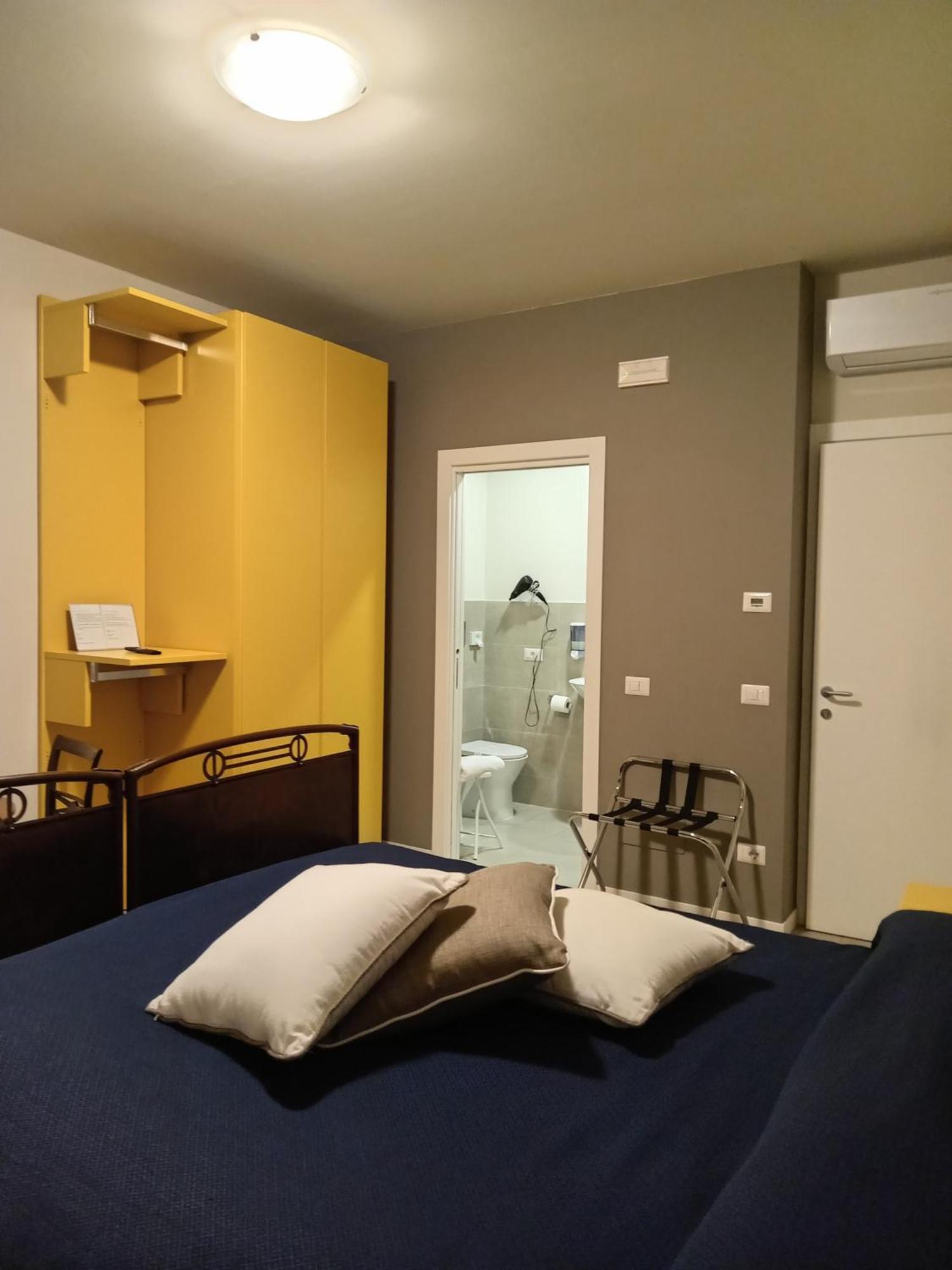 פארמה Il Trovatore Rooms מראה חיצוני תמונה